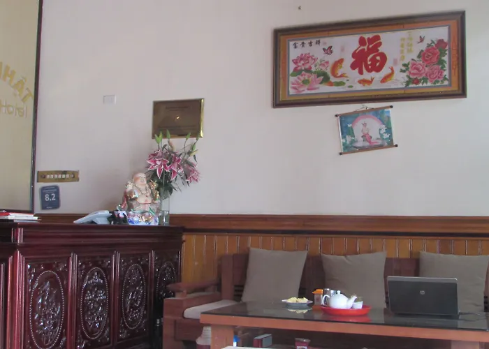 Viet Nhat - Bai Chay Hạ Long