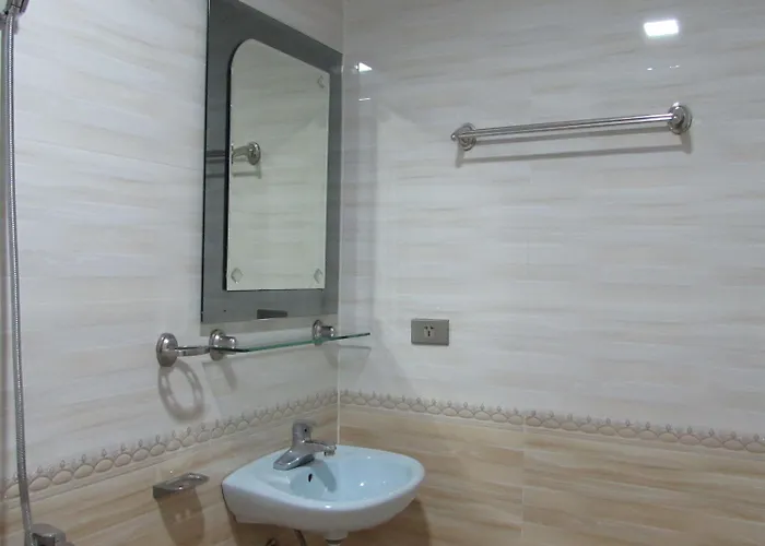 Viet Nhat - Bai Chay Hotel