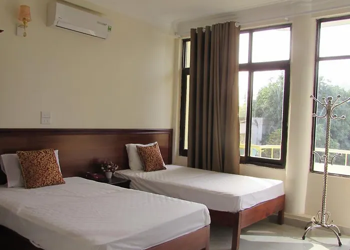 Hotel Viet Nhat - Bai Chay Ha Long