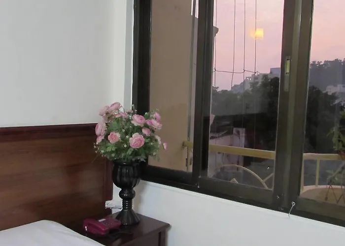 Hotel Viet Nhat - Bai Chay Hạ Long
