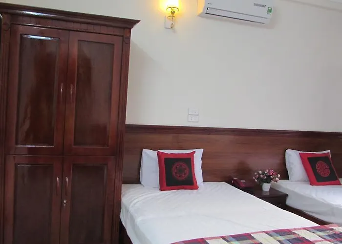 Hotel Viet Nhat - Bai Chay 2*