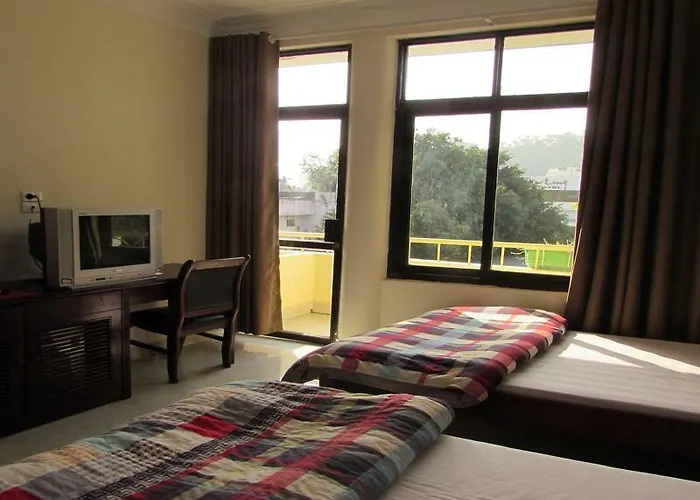 Viet Nhat - Bai Chay Hotel