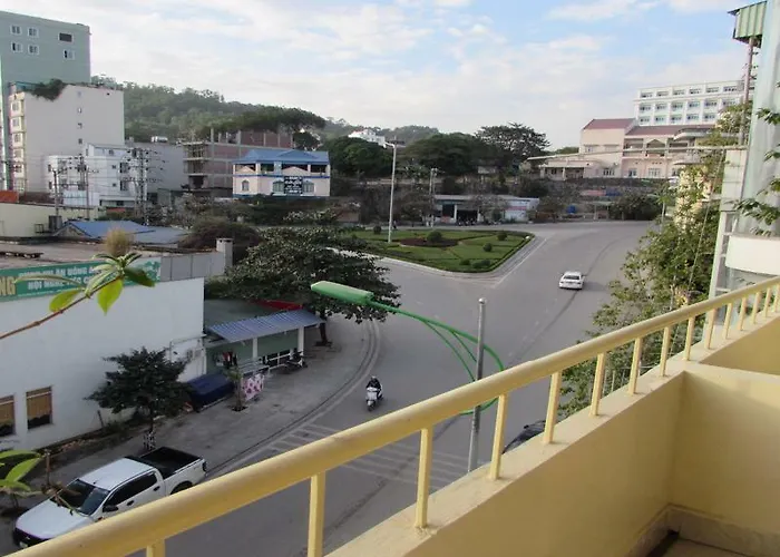 Hotel Viet Nhat - Bai Chay Ha Long